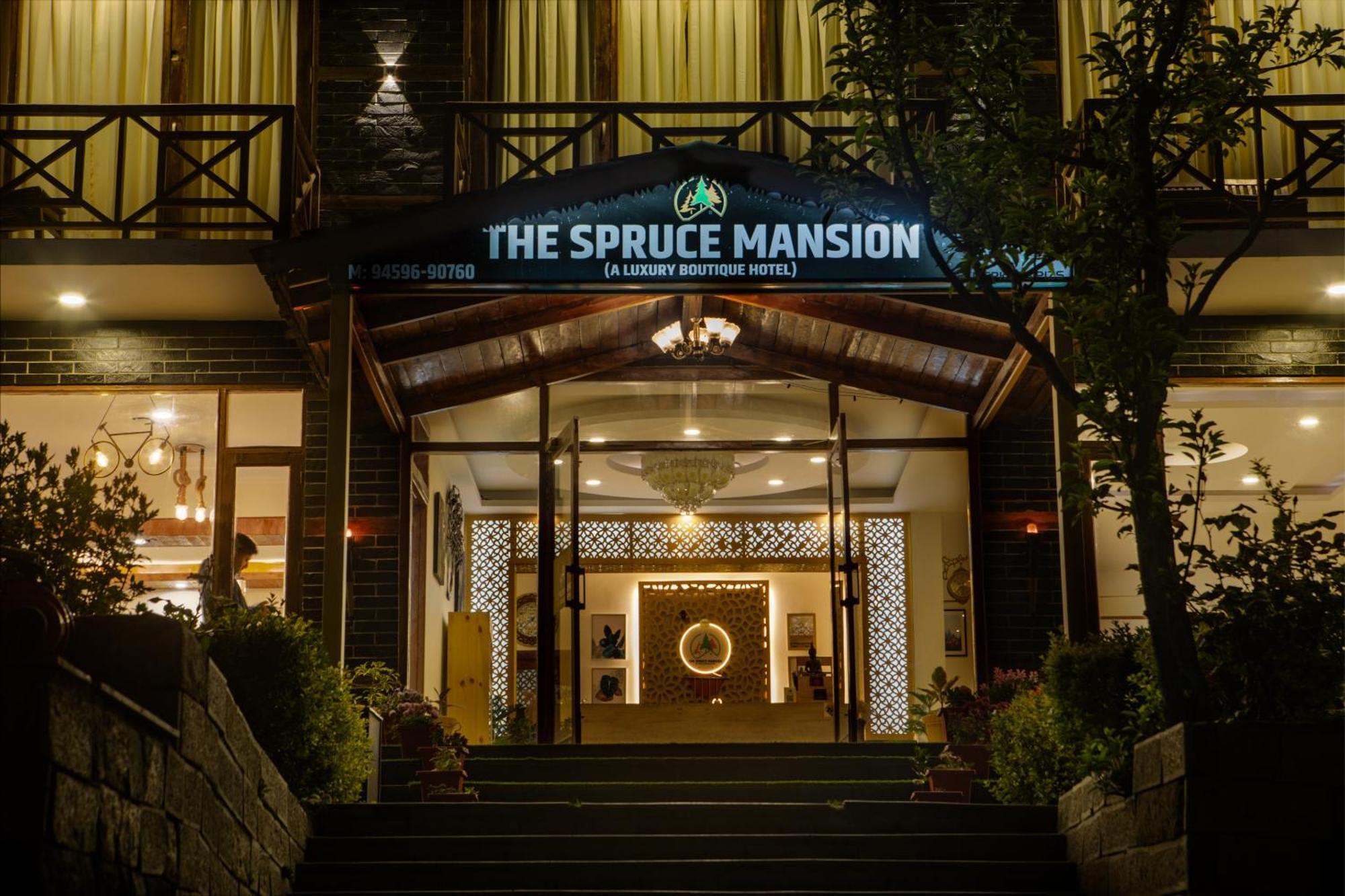 Готель The Spruce Mansion Маналі Екстер'єр фото